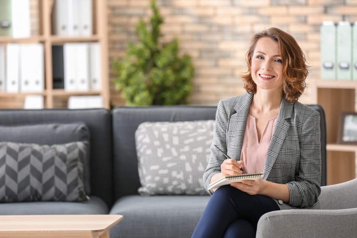 a woman begins her first day in her role as psychiatrist for drug addiction after completing the hiring process